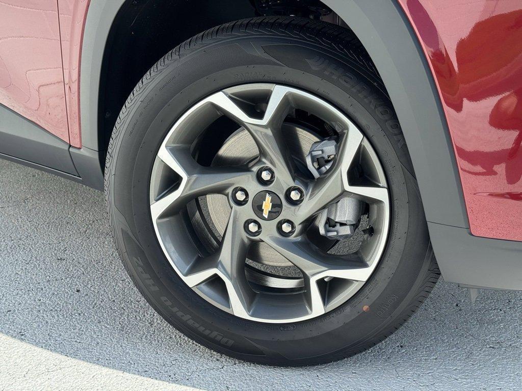 new 2025 Chevrolet Trax car, priced at $25,580