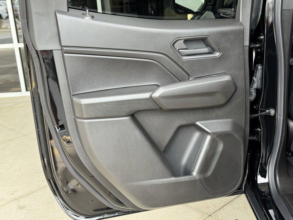 new 2026 Chevrolet Colorado car, priced at $43,610