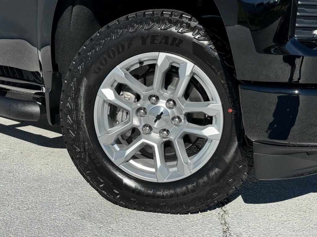 new 2025 Chevrolet Silverado 1500 car, priced at $60,935