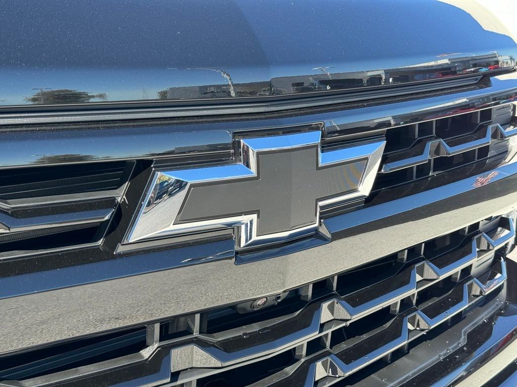 new 2025 Chevrolet Silverado 1500 car, priced at $60,935