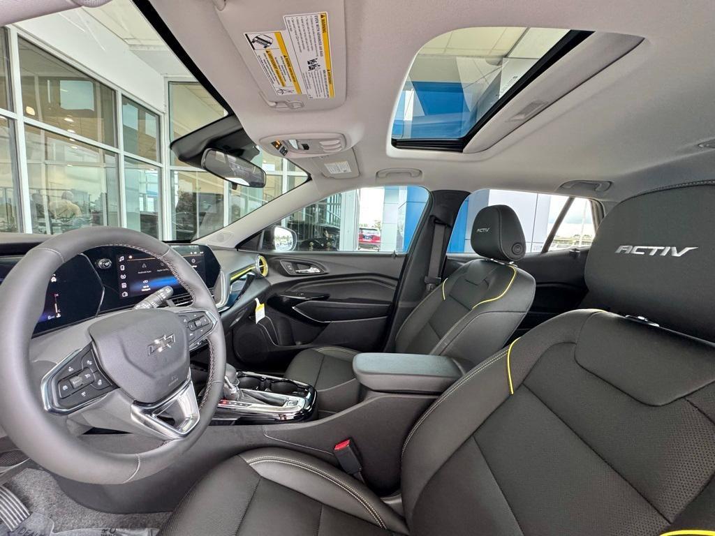 new 2025 Chevrolet Trax car, priced at $27,850