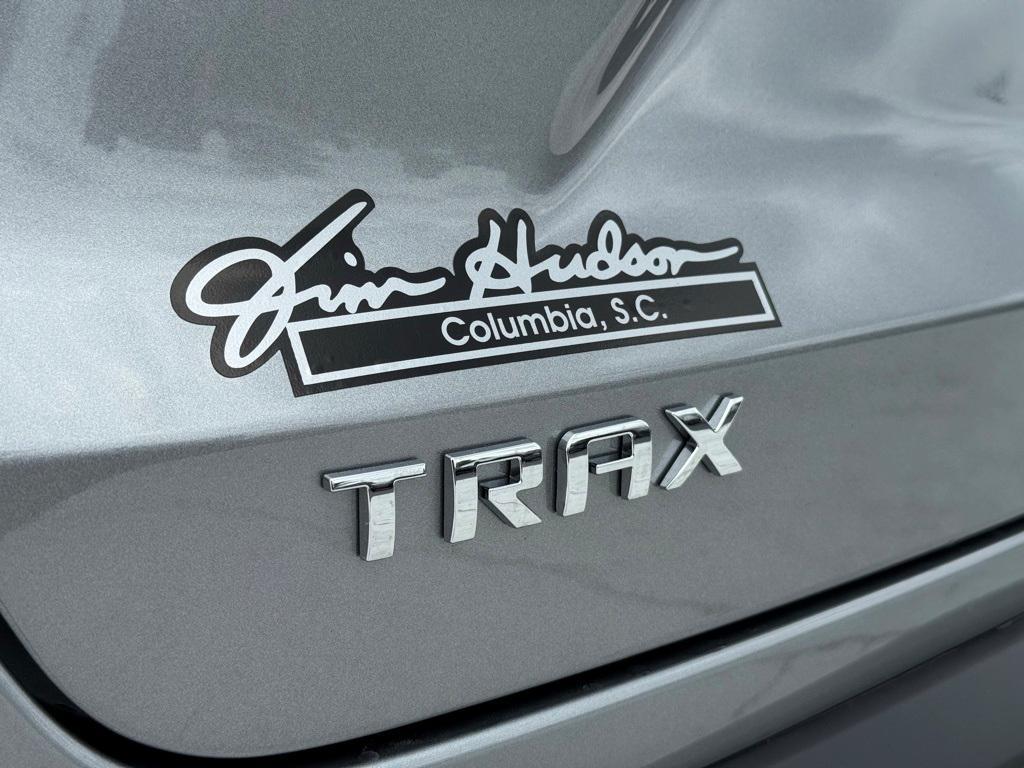 new 2025 Chevrolet Trax car, priced at $27,850