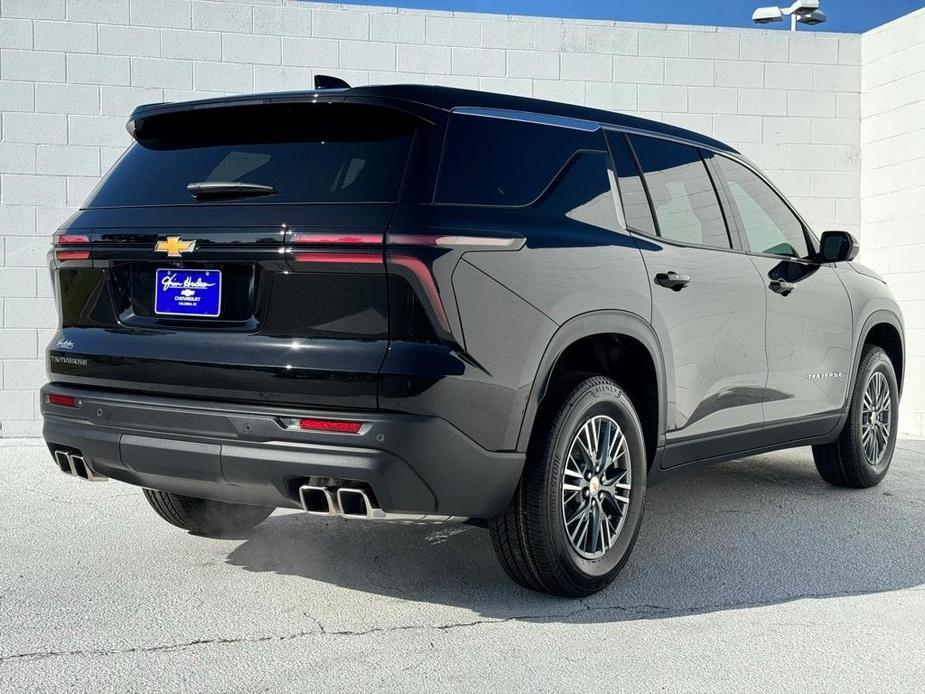 new 2024 Chevrolet Traverse car, priced at $39,270