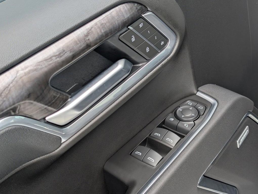 new 2025 Chevrolet Silverado 1500 car, priced at $63,630