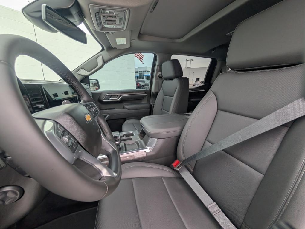 new 2025 Chevrolet Silverado 1500 car, priced at $61,630