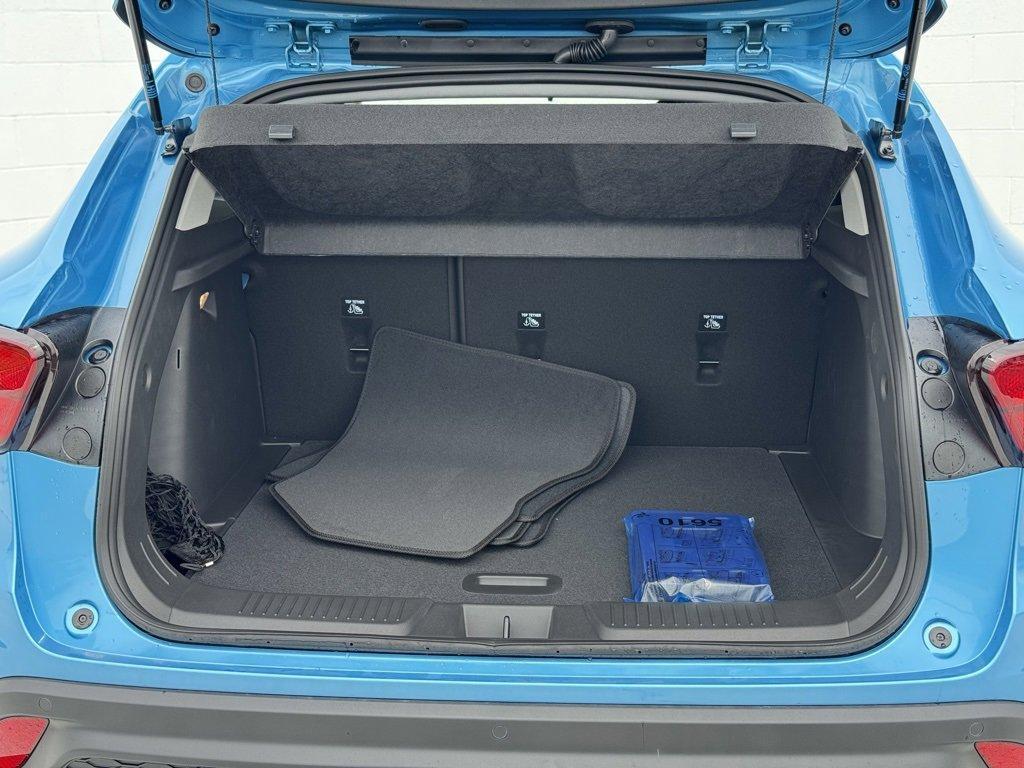 new 2025 Chevrolet Trax car, priced at $25,975