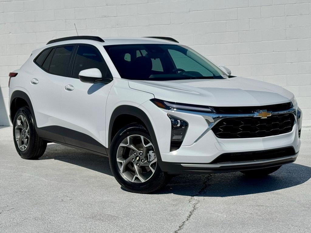 new 2025 Chevrolet Trax car, priced at $24,190