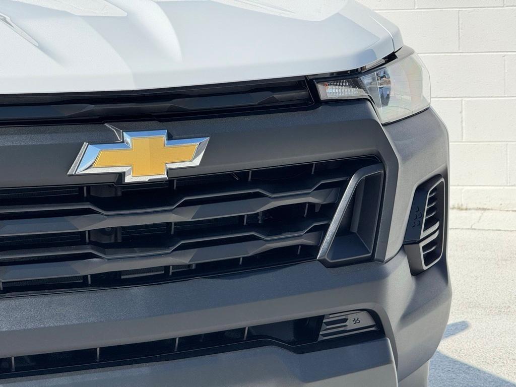 new 2025 Chevrolet Colorado car, priced at $34,865