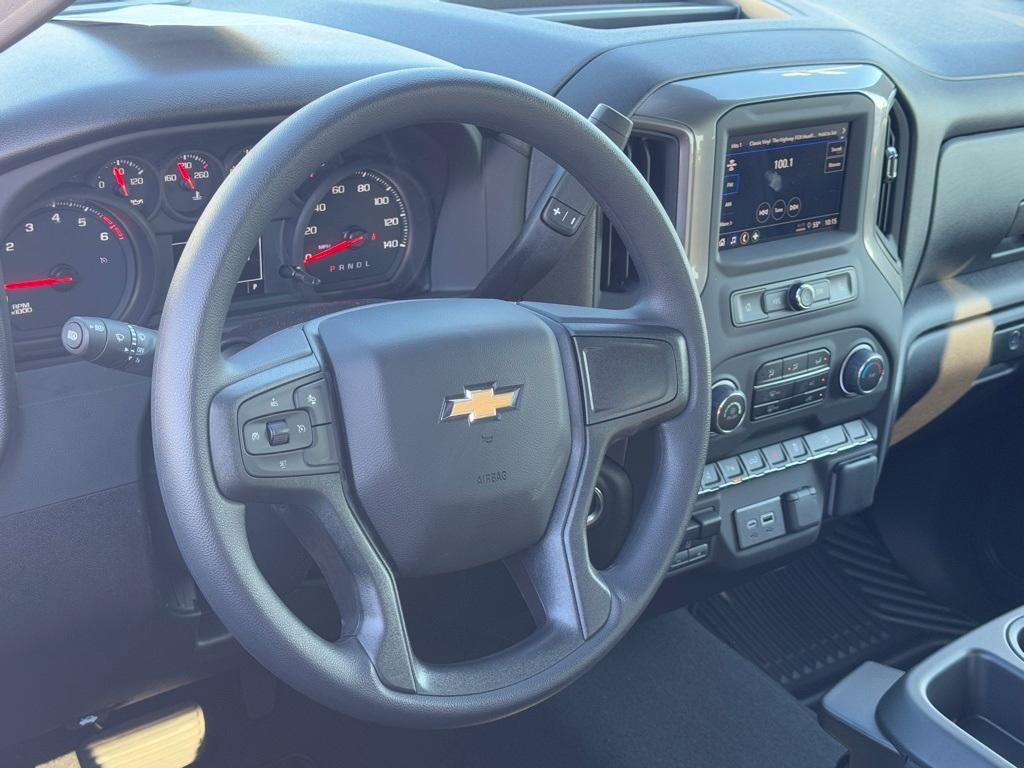 new 2025 Chevrolet Silverado 2500 car, priced at $53,875