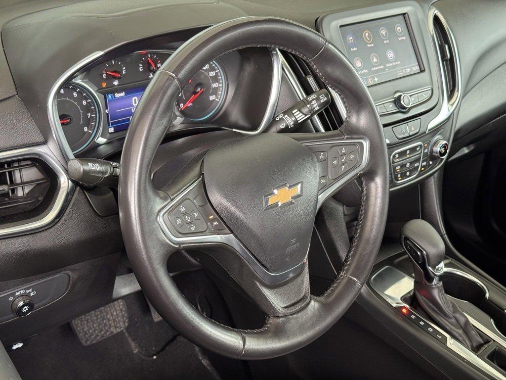 used 2022 Chevrolet Equinox car, priced at $23,164