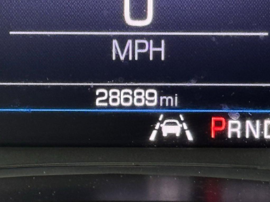 used 2022 Chevrolet Equinox car, priced at $23,164