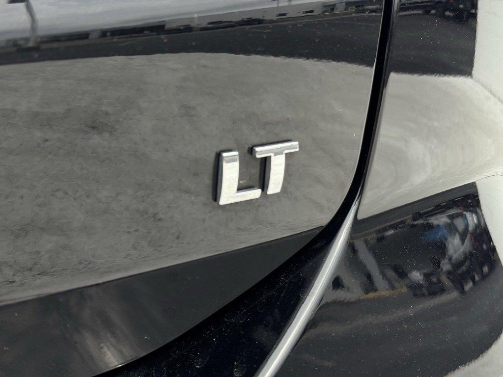 used 2022 Chevrolet Equinox car, priced at $23,164