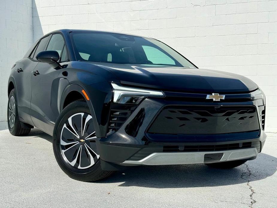 new 2025 Chevrolet Blazer EV car, priced at $39,290