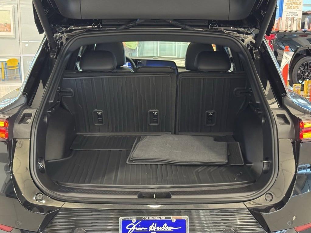 new 2025 Chevrolet Equinox EV car, priced at $34,145