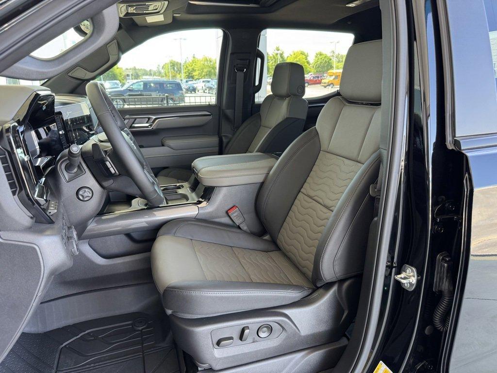 new 2025 Chevrolet Silverado 1500 car, priced at $74,220