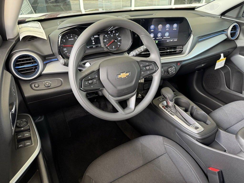 new 2025 Chevrolet Trax car, priced at $23,285