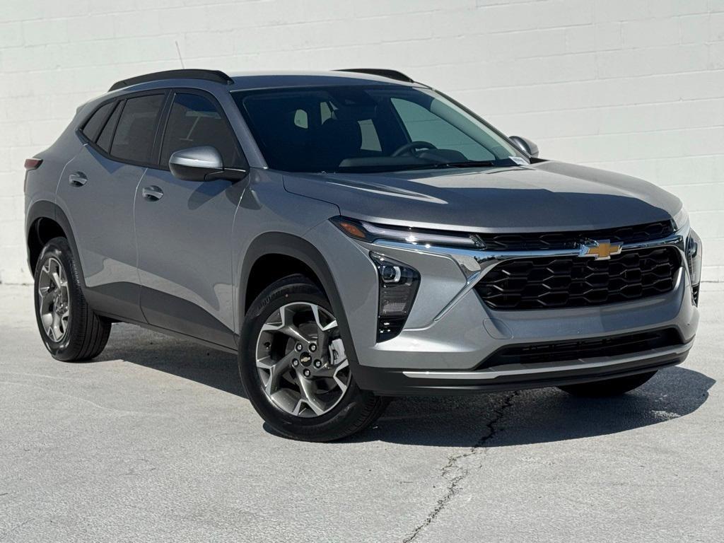 new 2025 Chevrolet Trax car, priced at $24,190