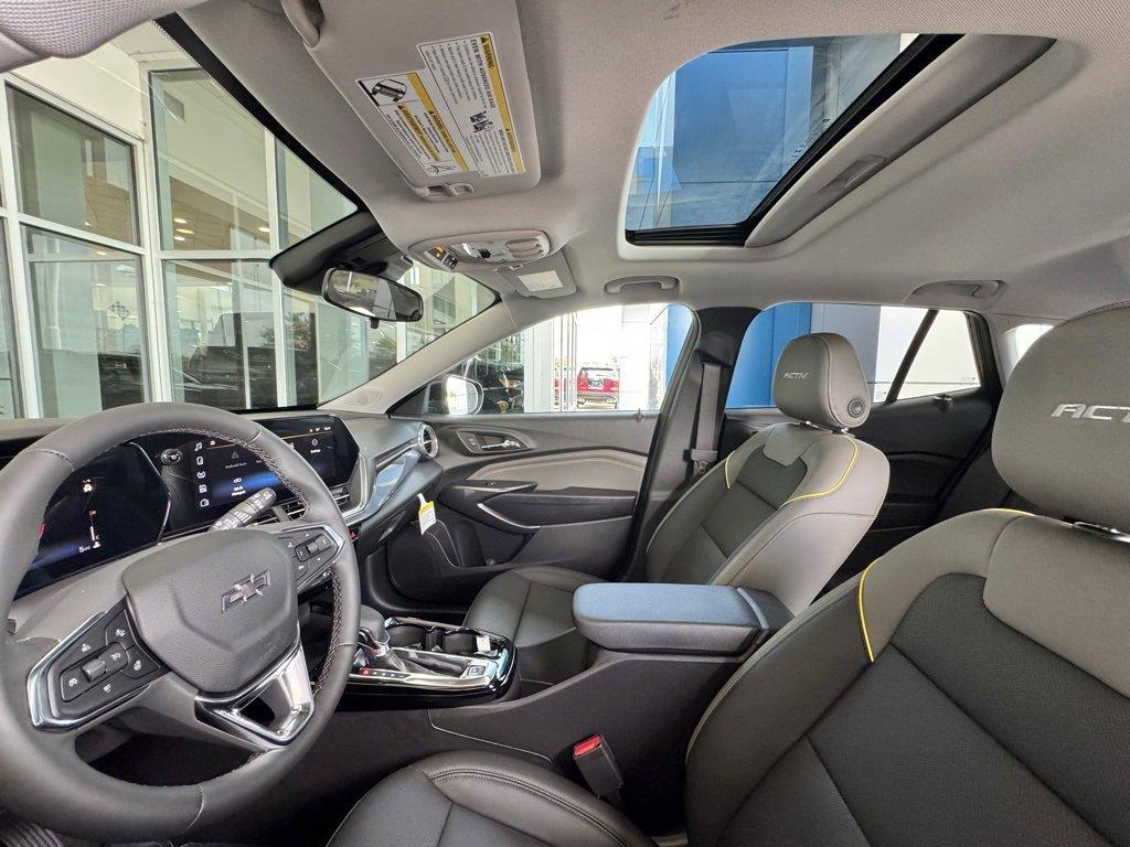 new 2025 Chevrolet Trax car, priced at $27,850