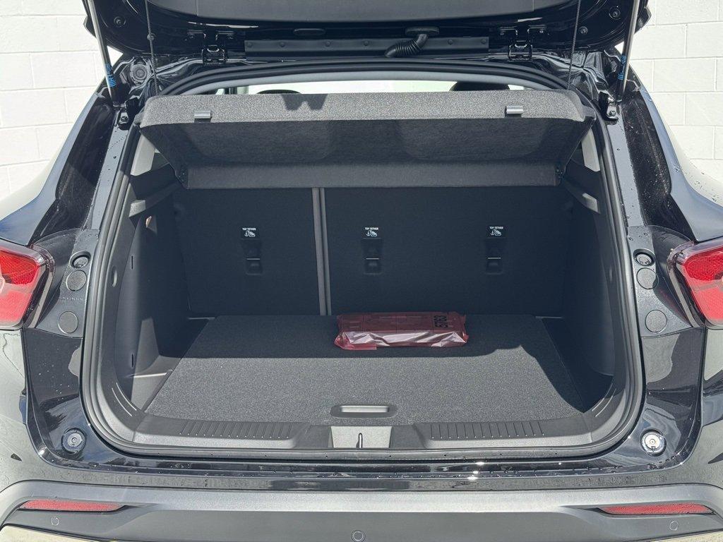 new 2025 Chevrolet Trax car, priced at $27,850