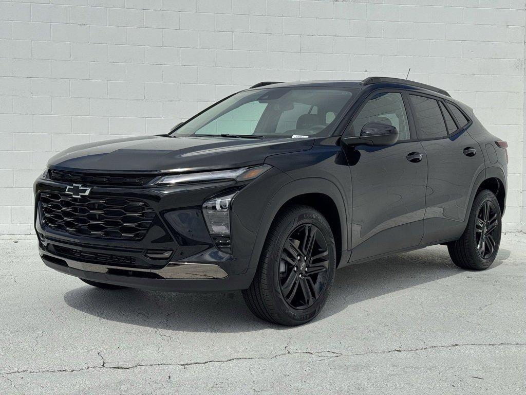 new 2025 Chevrolet Trax car, priced at $27,850