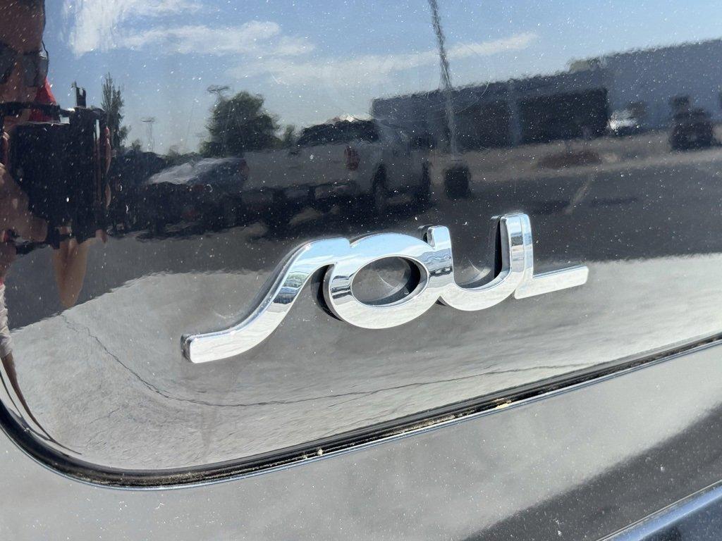 used 2015 Kia Soul car, priced at $9,991