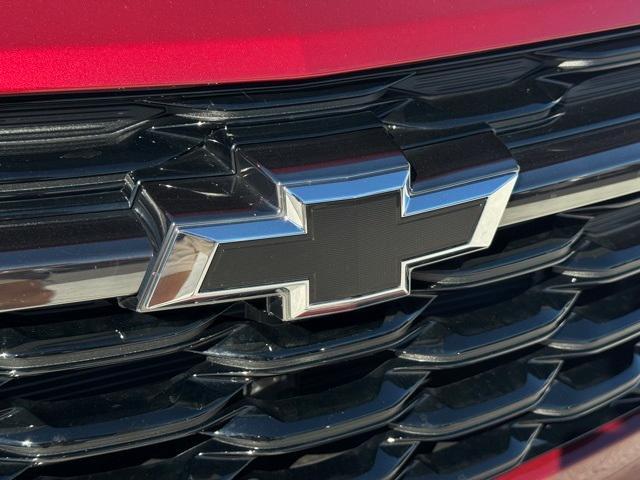 used 2025 Chevrolet Trax car, priced at $25,315