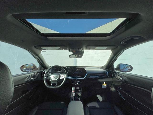 used 2025 Chevrolet Trax car, priced at $25,315