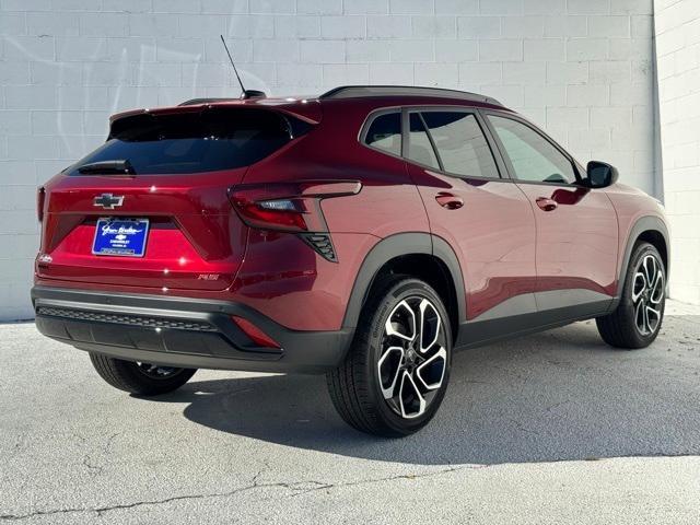 used 2025 Chevrolet Trax car, priced at $25,315