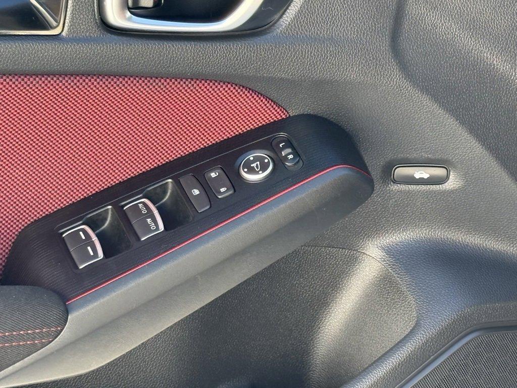 used 2022 Honda Civic Si car, priced at $26,287