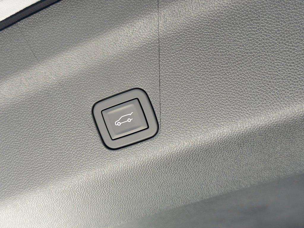 new 2025 Chevrolet Tahoe car, priced at $75,595