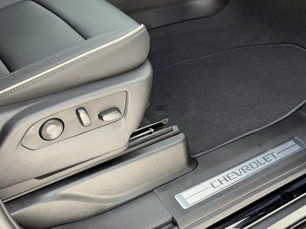 new 2025 Chevrolet Tahoe car, priced at $75,595