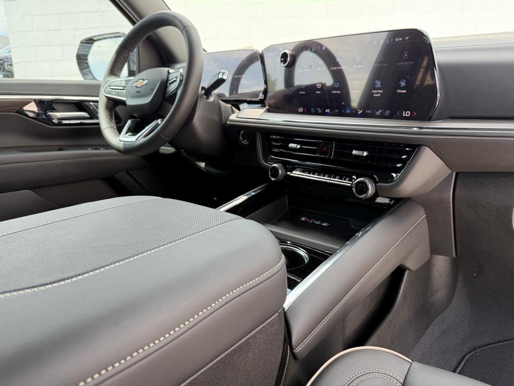 new 2025 Chevrolet Tahoe car, priced at $75,595