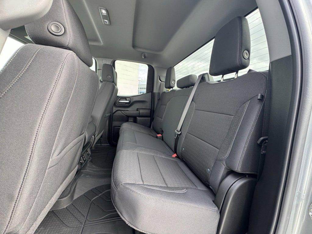 new 2025 Chevrolet Silverado 1500 car, priced at $38,170
