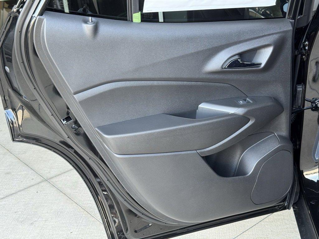 new 2025 Chevrolet Trax car, priced at $25,750