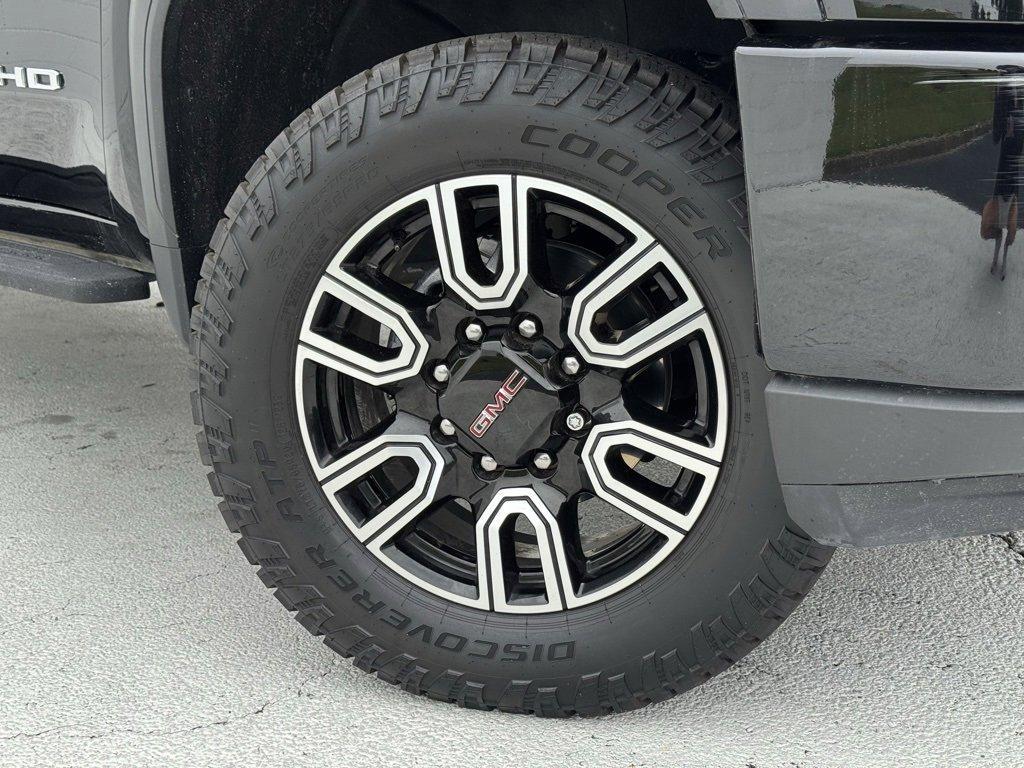 used 2022 GMC Sierra 2500 car, priced at $66,991