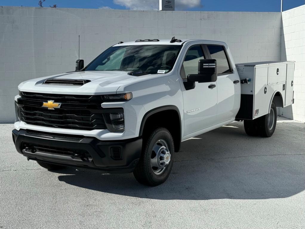 new 2025 Chevrolet Silverado 3500 car, priced at $82,333