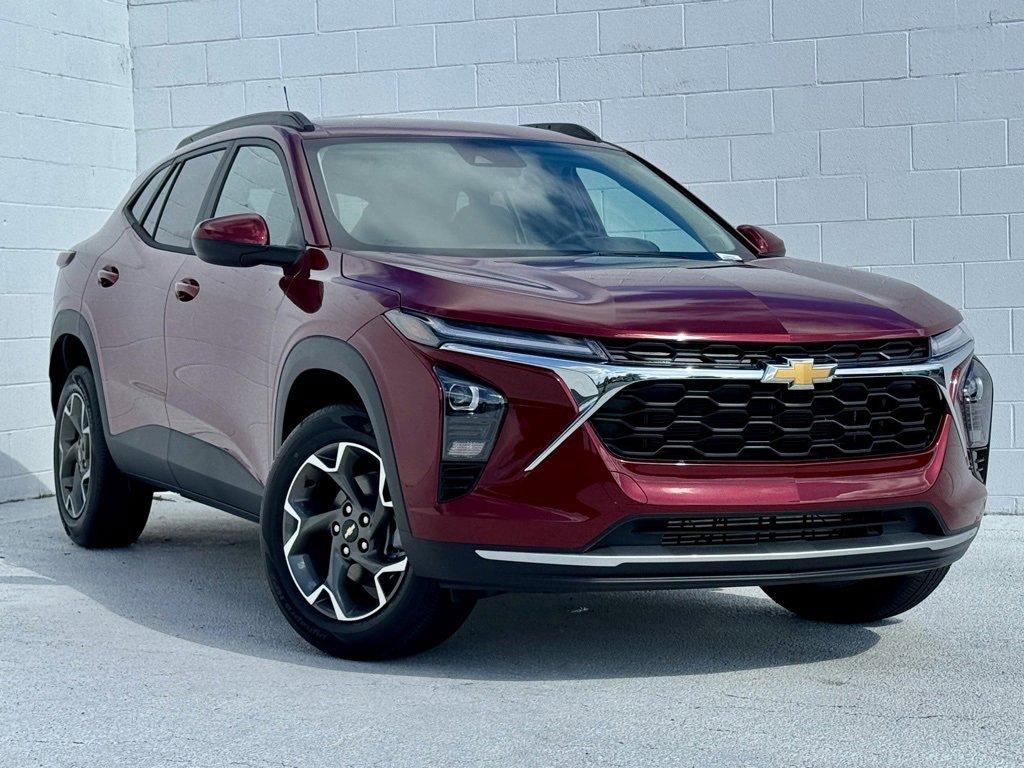 new 2025 Chevrolet Trax car, priced at $25,750