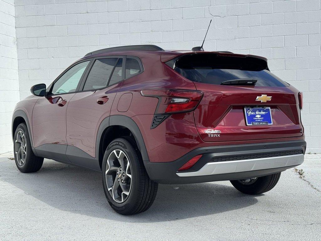 new 2025 Chevrolet Trax car, priced at $25,750