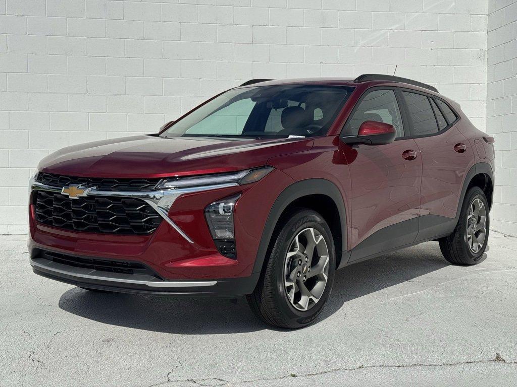 new 2025 Chevrolet Trax car, priced at $25,750