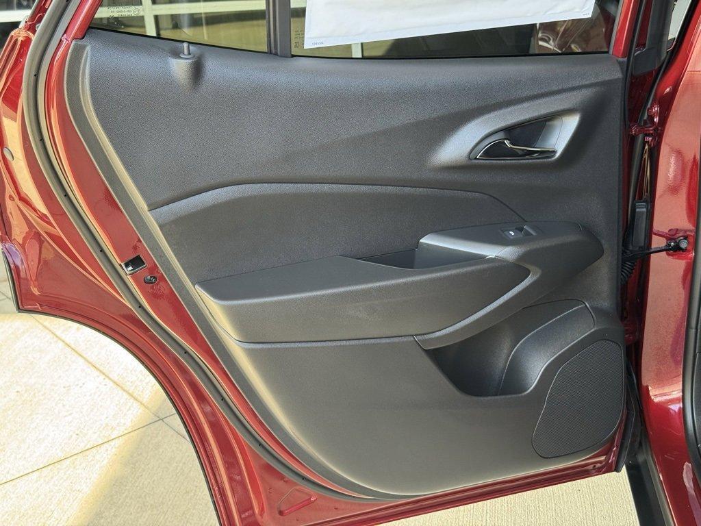 new 2025 Chevrolet Trax car, priced at $25,750