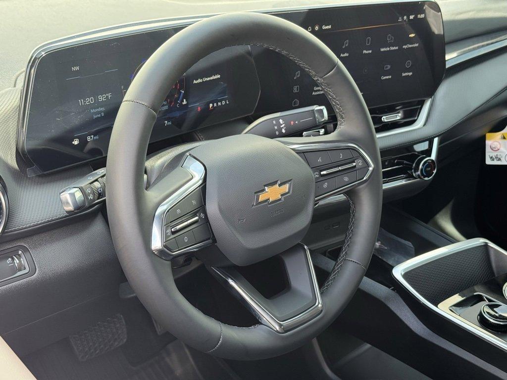 new 2026 Chevrolet Equinox car, priced at $30,245