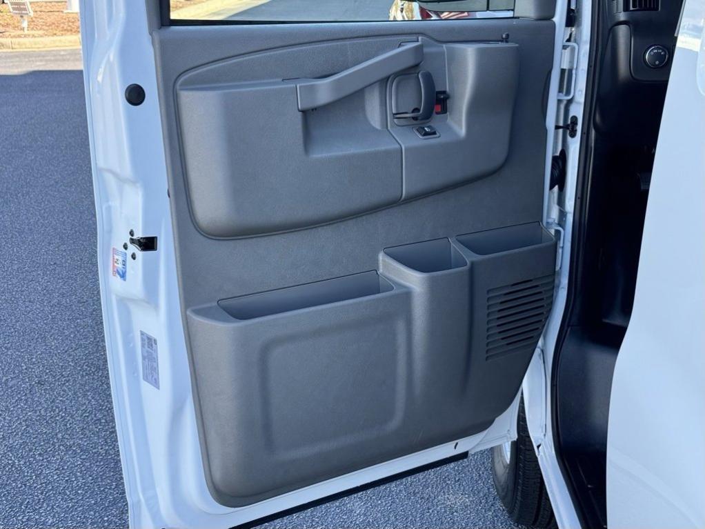 new 2024 Chevrolet Express 2500 car, priced at $45,195