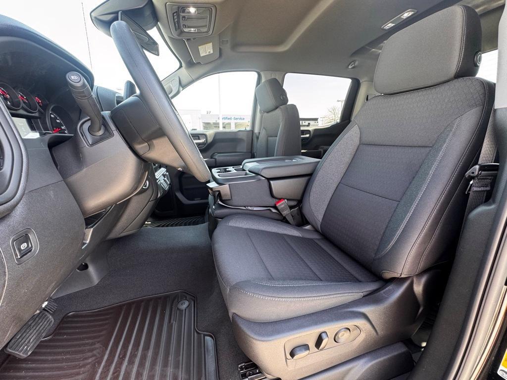 new 2025 Chevrolet Silverado 1500 car, priced at $42,845
