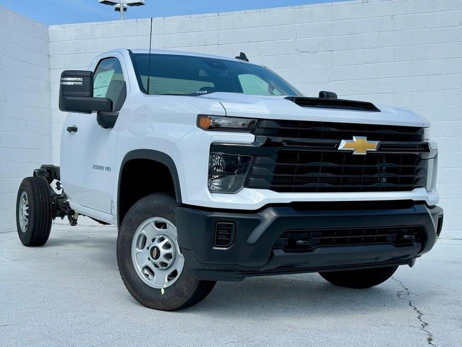 new 2025 Chevrolet Silverado 2500 car, priced at $47,888