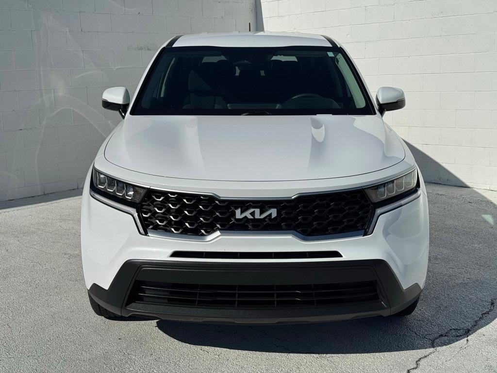 used 2023 Kia Sorento car, priced at $24,354
