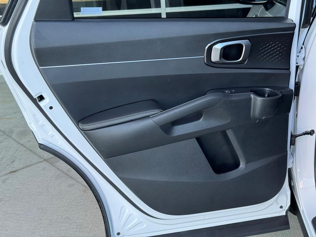 used 2023 Kia Sorento car, priced at $24,354