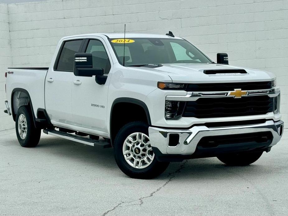 used 2024 Chevrolet Silverado 2500 car, priced at $52,998