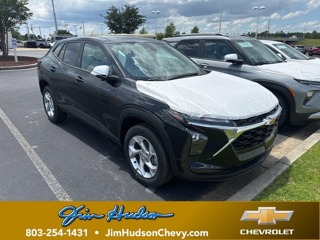new 2025 Chevrolet Trax car, priced at $22,890