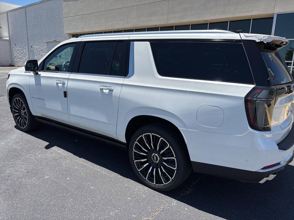 new 2025 Chevrolet Suburban car, priced at $99,550