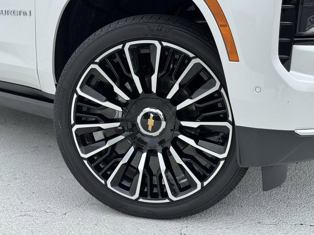 new 2025 Chevrolet Suburban car, priced at $99,550